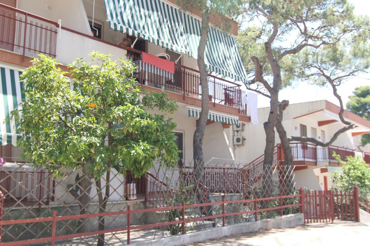 Sea Cottage In Pinewood Marina di Ginosa المظهر الخارجي الصورة